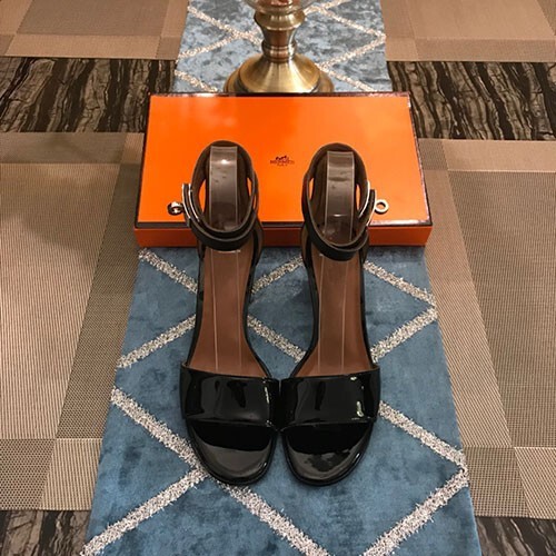 hermes 에르메* 샌들 굽높이5.5cm (250사이즈 주문제작)