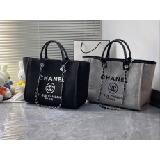 샤넬 캔버스 도빌백