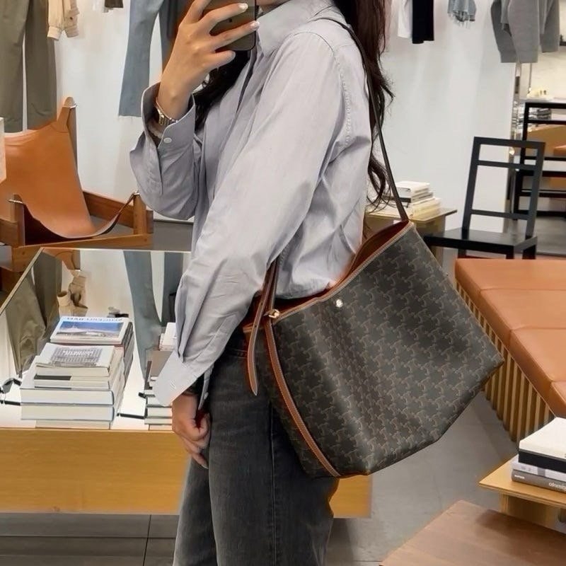 셀린느 소프트 쇼퍼백