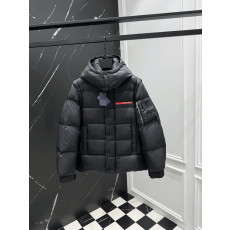 프라다 조끼 탈부착 패딩 블랙