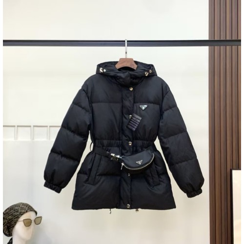 프라다 리나일론 다운 필드 재킷